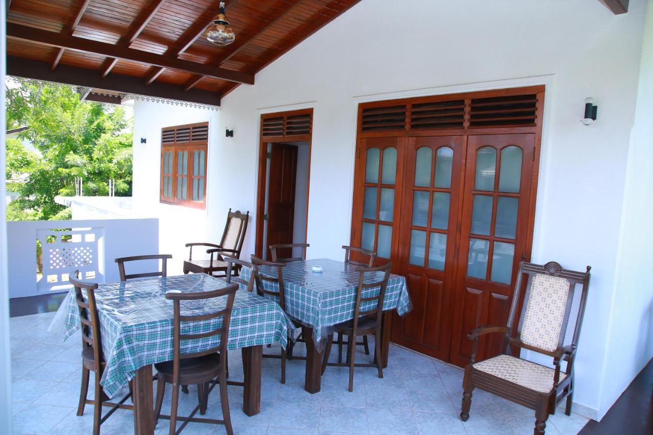 Aken Villa Hikkaduwa Εξωτερικό φωτογραφία